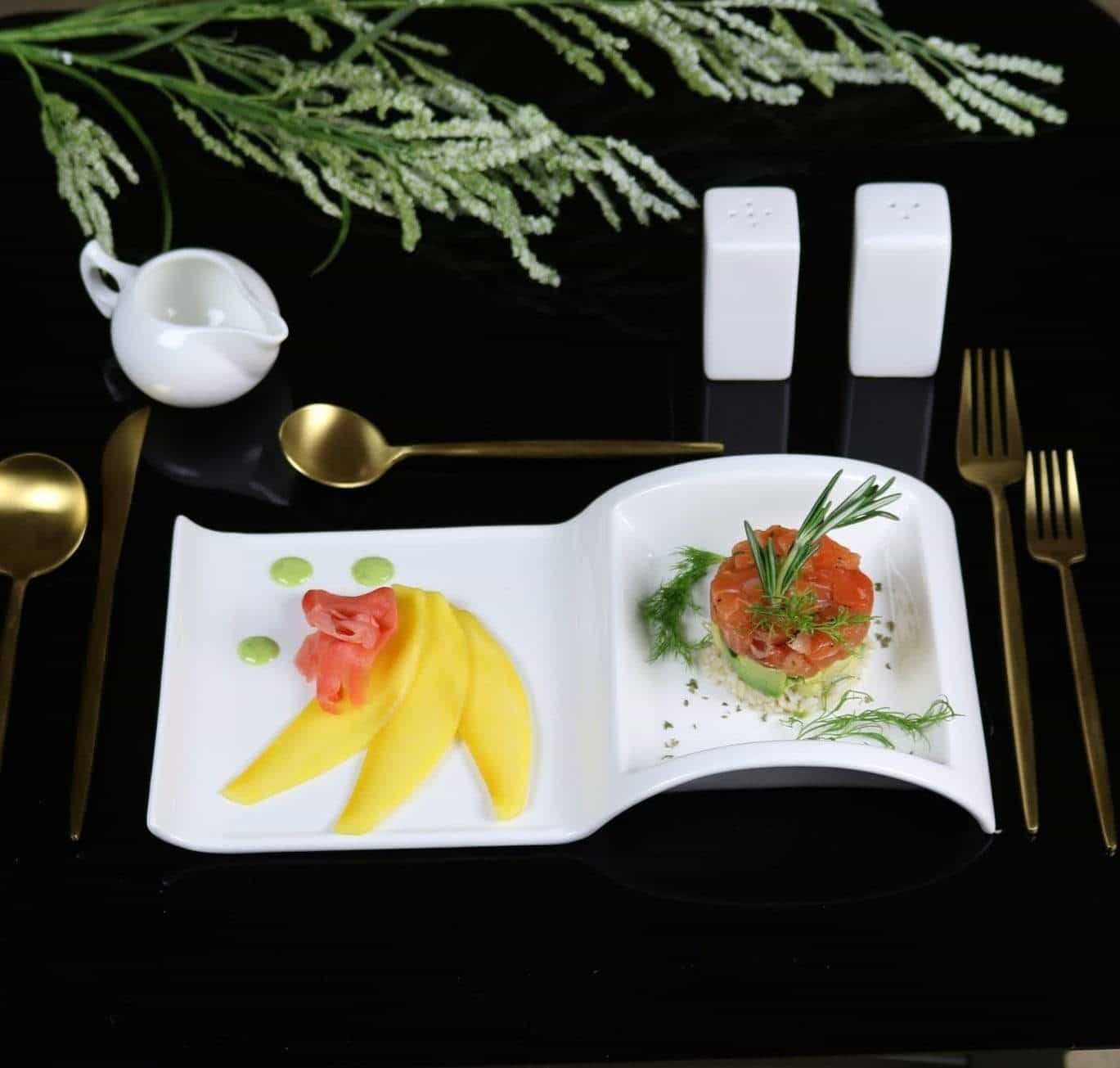 Sectional Salad Plate – Set of 4 | Fine Bone China