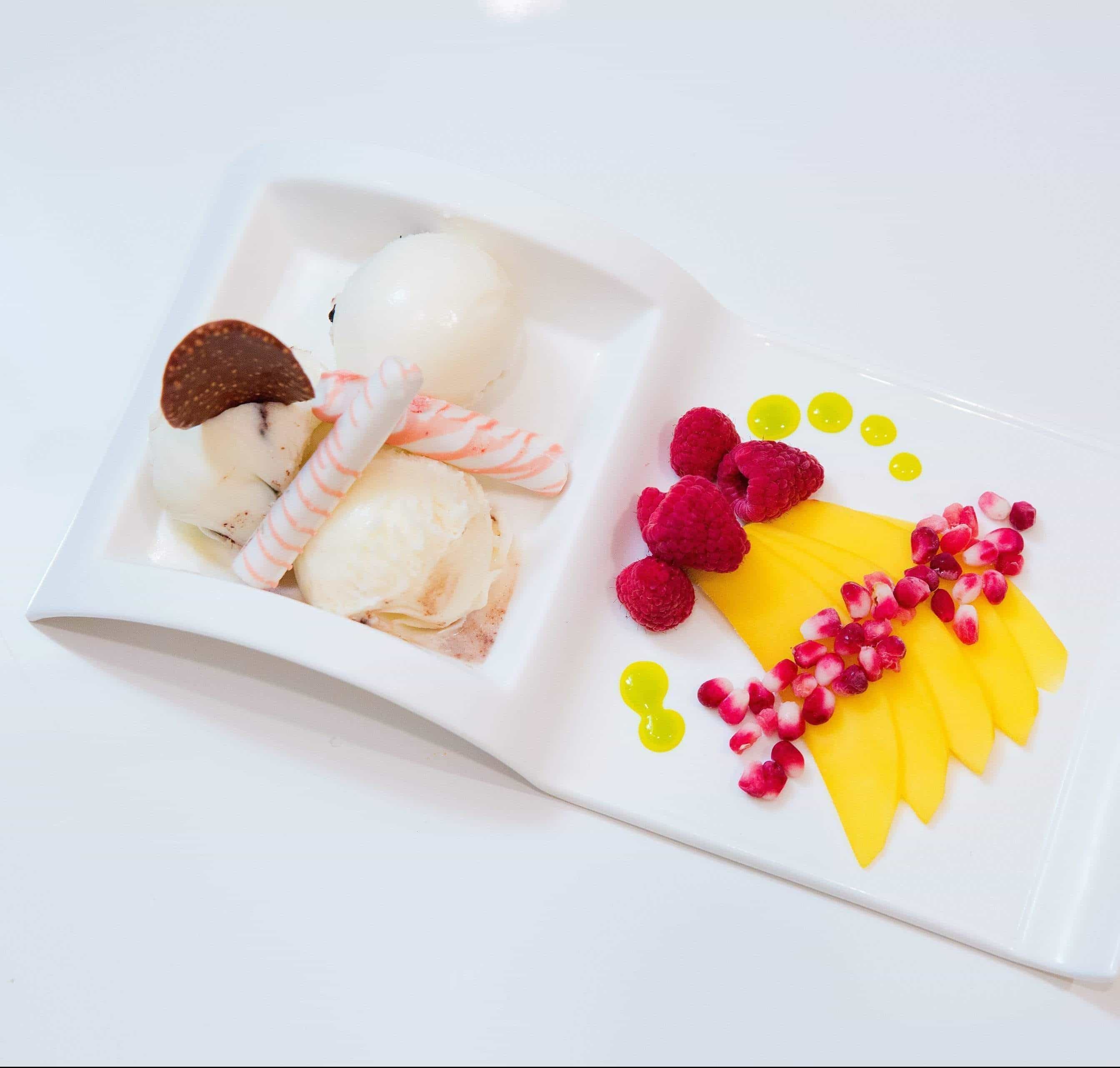 Sectional Salad Plate – Set of 4 | Fine Bone China
